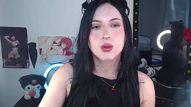 Snapshot of Evelyn_Sheeran chatting on 05-12-26, 03:58 Evelyn Sheeran online show from 05-12-26, 03:58