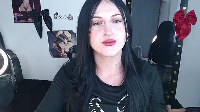 Evelyn Sheeran online show from 02-19-26, 04:20