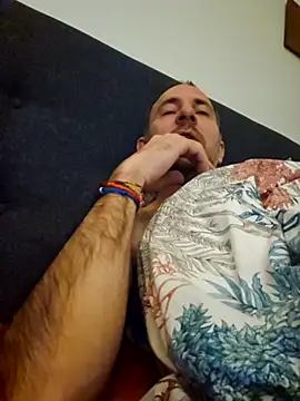 verylargecock online show from 01-12-26, 10:22