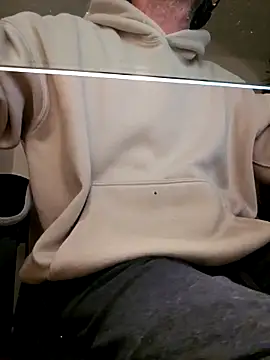 Snapshot of verylargecock chatting on 09-14-25, 11:05 verylargecock online show from 09-14-25, 11:05