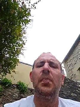 Snapshot of verylargecock chatting on 09-09-25, 07:51 verylargecock online show from 09-09-25, 07:51