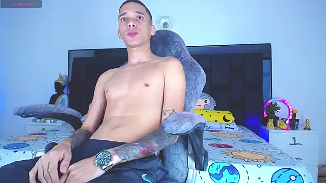Nice ButtX online show from 09-17-25, 03:25