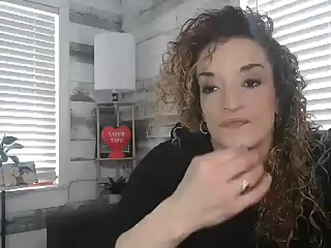 AshleyRain online show from 02-06-26, 07:21