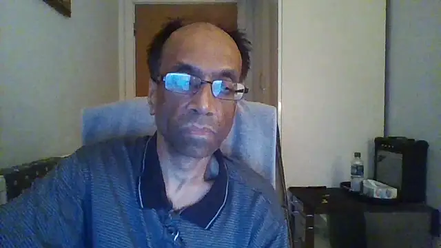Snapshot of rauncher1 chatting on 09-29-25, 11:32 rauncher1 online show from 09-29-25, 11:32