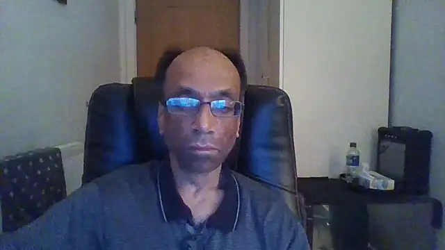 Snapshot of rauncher1 chatting on 09-24-25, 11:54 rauncher1 online show from 09-24-25, 11:54