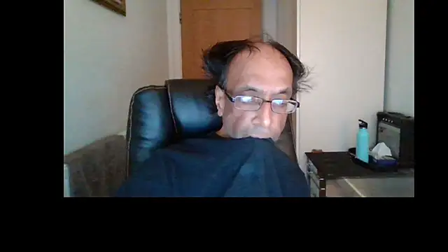 rauncher1 online show from 07-16-26, 08:22