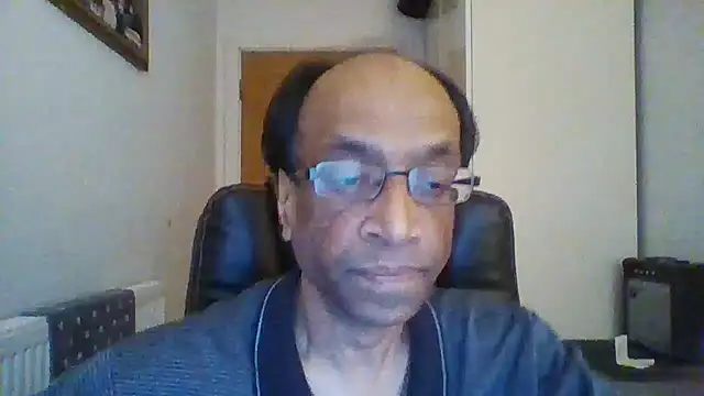 Snapshot of rauncher1 chatting on 01-21-25, 09:46 rauncher1 online show from 01-21-25, 09:46