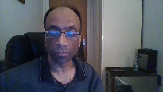 Snapshot of rauncher1 chatting on 03-06-25, 12:54 rauncher1 online show from 03-06-25, 12:54