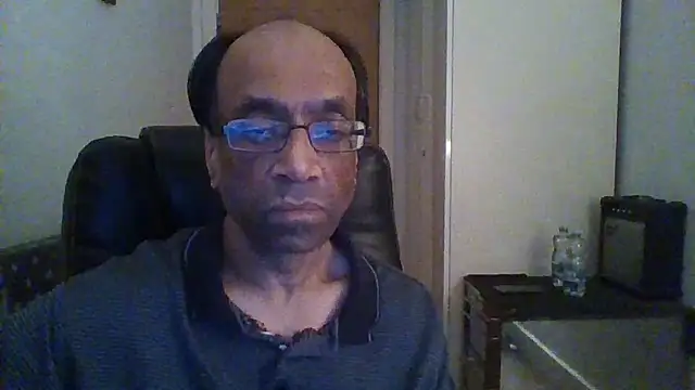 Snapshot of rauncher1 chatting on 02-07-25, 12:42 rauncher1 online show from 02-07-25, 12:42