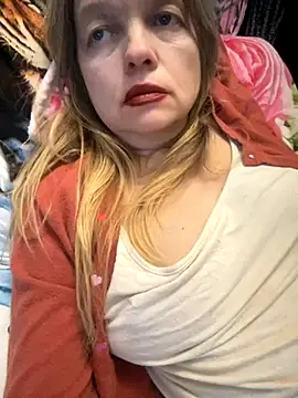 Susanel online show from 12-16-25, 06:56