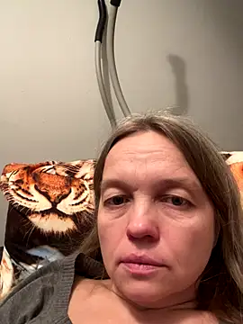 Susanel online show from 12-17-25, 10:15