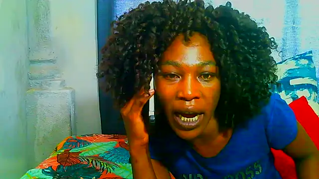 Snapshot of freaky_naughty chatting on 03-03-25, 03:00 freaky naughty online show from 03-03-25, 03:00