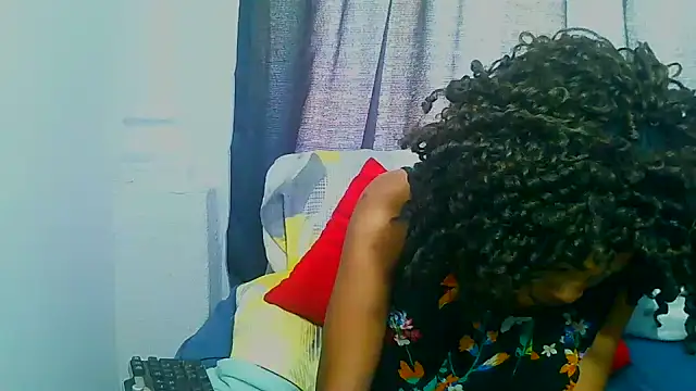 Snapshot of freaky_naughty chatting on 10-16-25, 10:12 freaky naughty online show from 10-16-25, 10:12