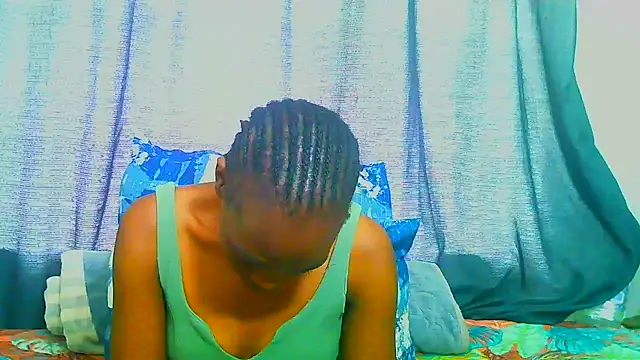 Snapshot of freaky_naughty chatting on 03-12-25, 02:45 freaky naughty online show from 03-12-25, 02:45