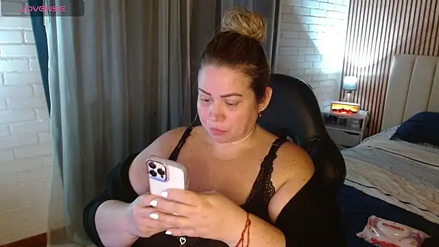 bella savati online show from 02-20-26, 09:17