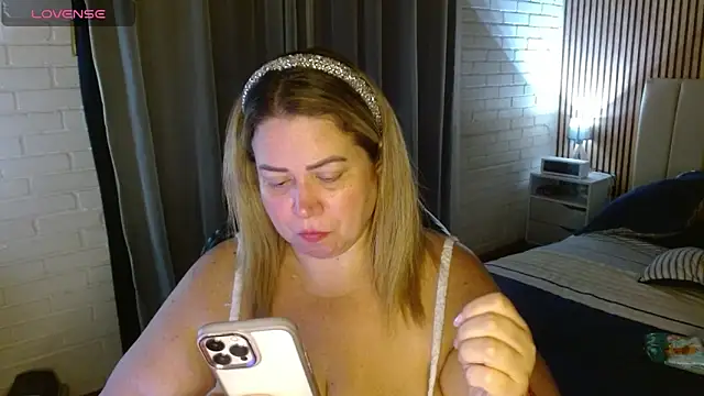 bella savati online show from 02-14-26, 12:44