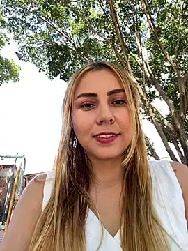 Brittanyrosexx online show from 09-23-25, 07:32