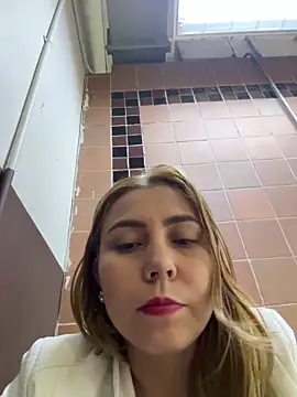 Snapshot of Brittanyrosexx chatting on 02-19-26, 08:50 Brittanyrosexx online show from 02-19-26, 08:50