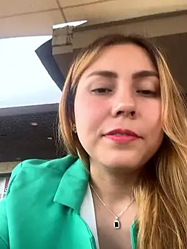 Snapshot of Brittanyrosexx chatting on 01-17-26, 08:34 Brittanyrosexx online show from 01-17-26, 08:34