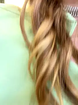 Brittanyrosexx online show from 12-20-25, 08:01