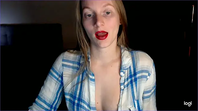 Snapshot of Shantidol chatting on 10-11-25, 08:54 Shantidol online show from 10-11-25, 08:54