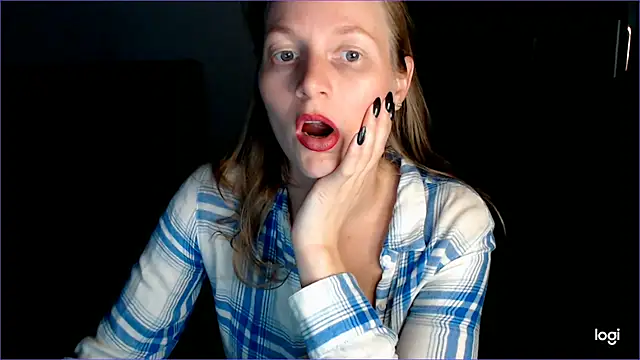 Snapshot of Shantidol chatting on 10-19-25, 07:27 Shantidol online show from 10-19-25, 07:27