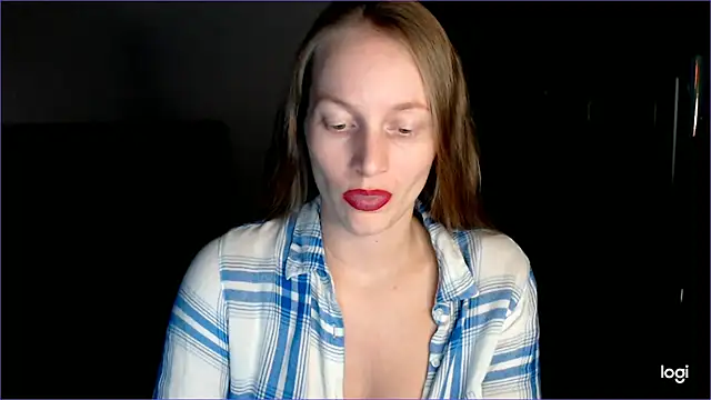 Snapshot of Shantidol chatting on 10-14-25, 08:31 Shantidol online show from 10-14-25, 08:31