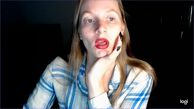 Snapshot of Shantidol chatting on 10-13-25, 09:05 Shantidol online show from 10-13-25, 09:05