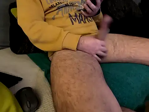 rocco741xh online show from 12-21-25, 05:03