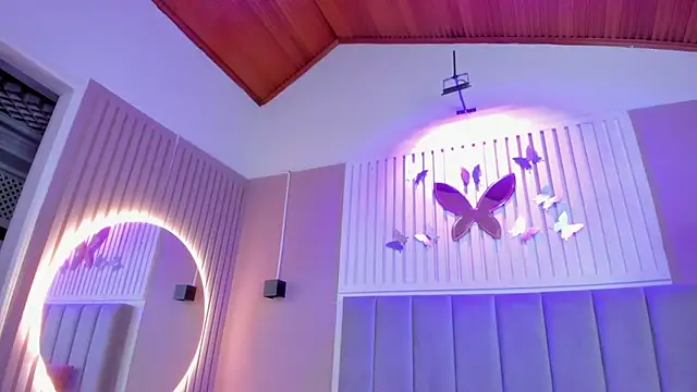 chantall1375 online show from 01-17-26, 03:32