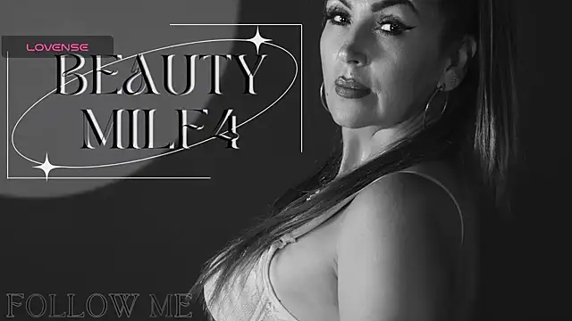 chantall1375 online show from 10-09-25, 11:44