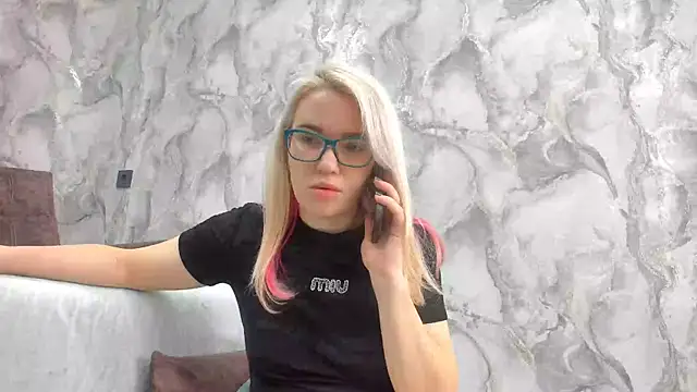 Snapshot of succubus chatting on 03-09-25, 10:19 succubus online show from 03-09-25, 10:19