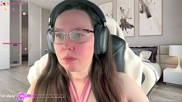 Snapshot of Victoria_Romans chatting on 01-11-26, 05:20 Victoria Romans online show from 01-11-26, 05:20