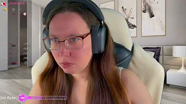 Snapshot of Victoria_Romans chatting on 11-23-25, 09:03 Victoria Romans online show from 11-23-25, 09:03