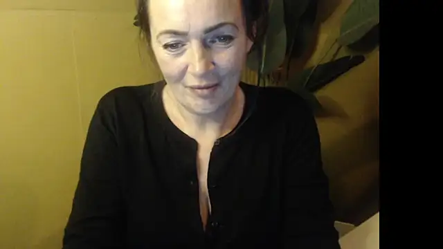 cloe85nl online show from 12-01-25, 07:26