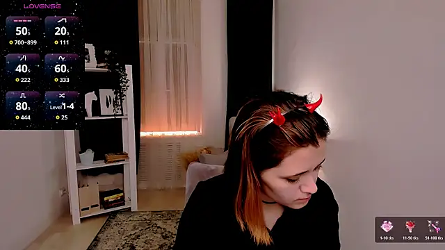 Alexa Lexi  online show from 06-17-26, 11:20