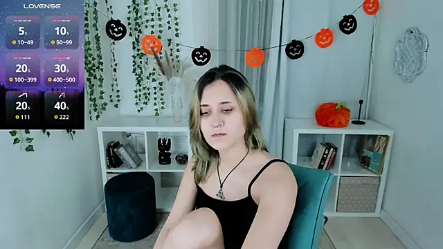 Alexa Lexi  online show from 11-01-25, 03:50