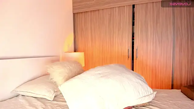 jessiigrey online show from 01-31-25, 01:43