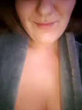 Cutegirlforyou online show from 12-23-25, 04:56