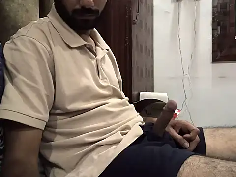 brownie cake cb online show from 10-18-25, 06:32