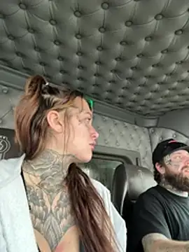 Snapshot of lexymarie chatting on 01-18-26, 04:32 lexymarie online show from 01-18-26, 04:32