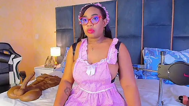 CaseyMoon online show from 10-17-25, 12:40