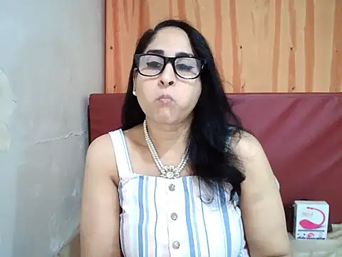 Indiankushy online show from 10-25-25, 04:18