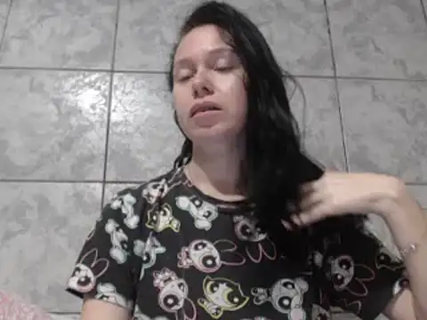 Snapshot of Venusluxodomme chatting on 09-30-25, 10:43 Venusluxodomme online show from 09-30-25, 10:43