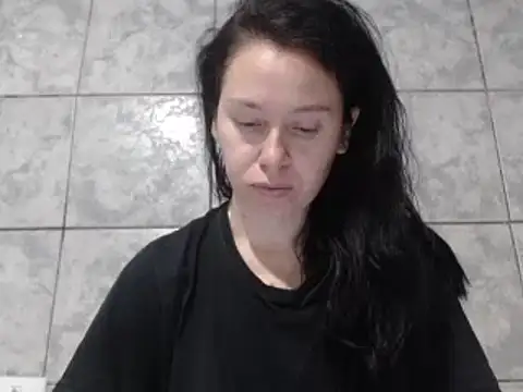 Snapshot of Venusluxodomme chatting on 09-29-25, 08:58 Venusluxodomme online show from 09-29-25, 08:58