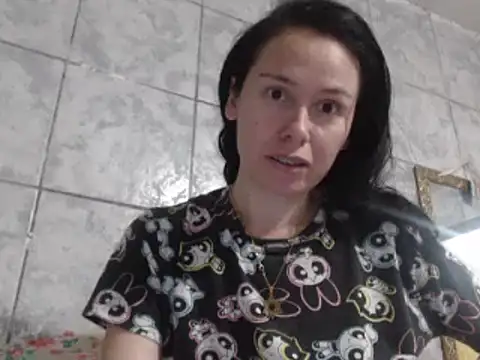 Snapshot of Venusluxodomme chatting on 09-09-25, 01:38 Venusluxodomme online show from 09-09-25, 01:38