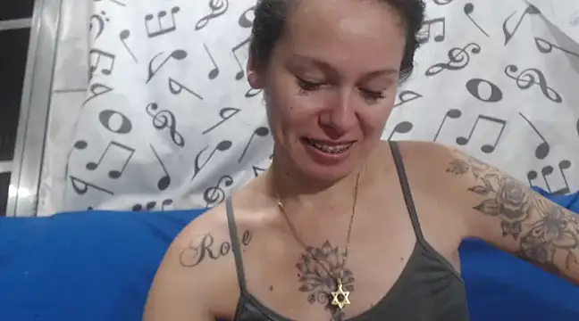 Snapshot of Venusluxodomme chatting on 01-26-25, 03:48 Venusluxodomme online show from 01-26-25, 03:48