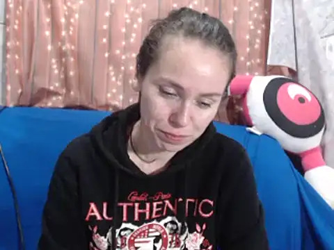 Venusluxodomme online show from 03-13-26, 08:36