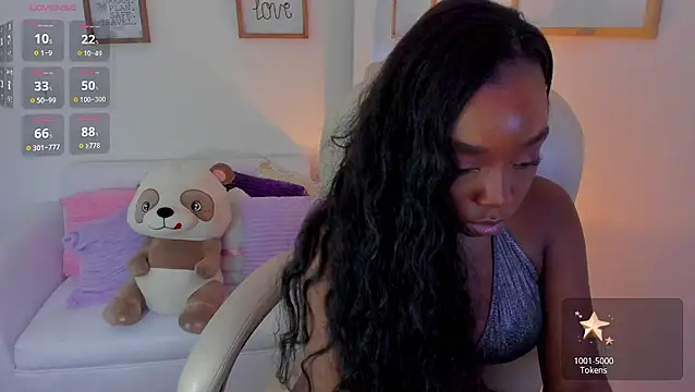 zobe love online show from 10-27-25, 06:20