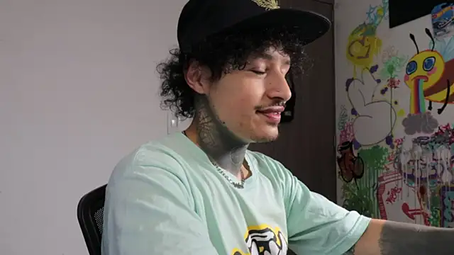 trieone online show from 04-05-26, 02:46